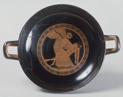 La coupe de Douris, une coupe attique à figures rouges représentant Éos portant le corps de son fils Memnon, tué par Achille, réalisée par Kalliades, vers 490 av. J.-C. - Greek